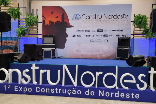 1ª Expo Constru Nordeste na Bahia. Evento sobre tendências e novidades no setor de construção civil.